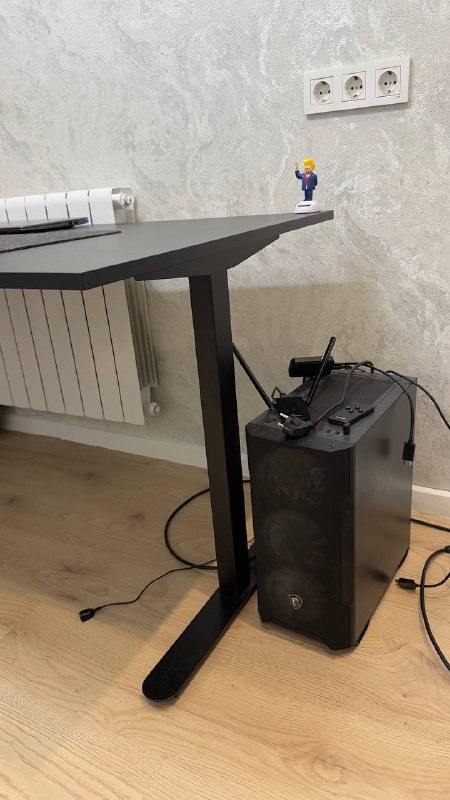 Огромные стол компьютерный 80х160 черный 3