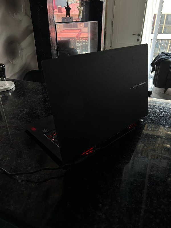 Ноутбук HP Omen 15-5251ur 3