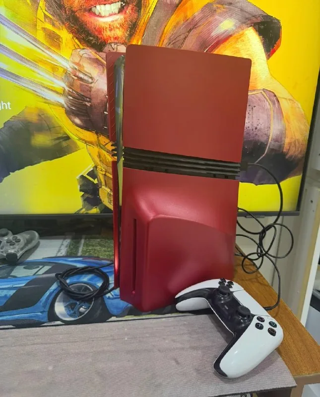 PS5 Pro ჯოისტიკით და კაბელებით