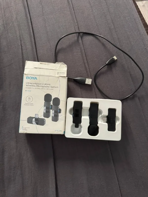 Петлички Boya BY-V20, кулер Aerocool Core Plus, наушники JBL Tune 520BT 1