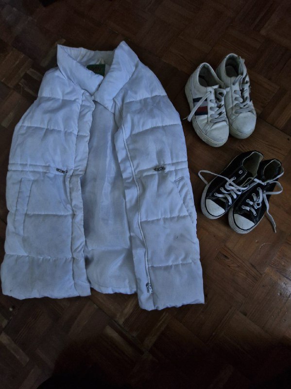 Куртка черная, кофты, джинсы, штаны, жилетка, обувь, шорты, юбка 4