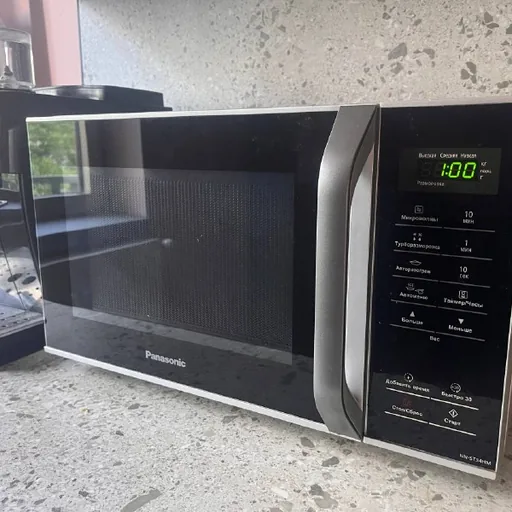 Микроволновая печь Panasonic NN-ST34HM