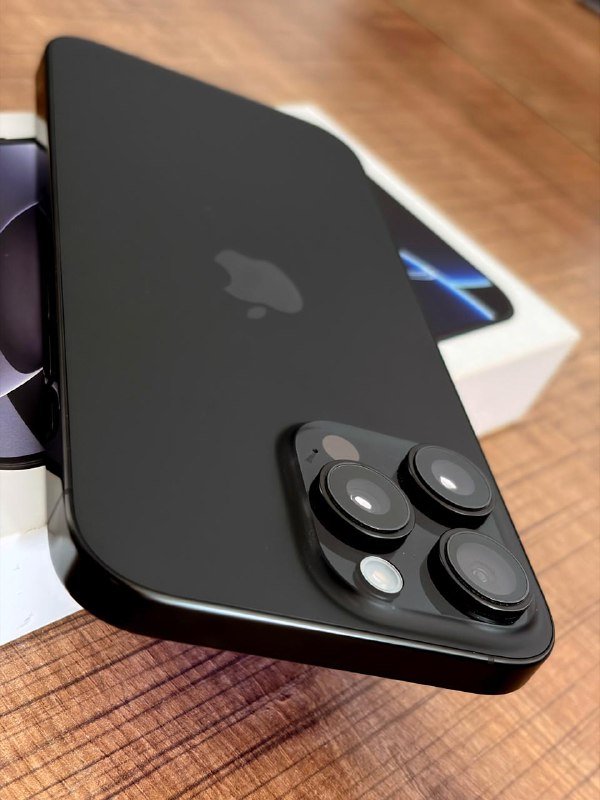 iPhone 16 Pro Max 256 Black Titanium 4