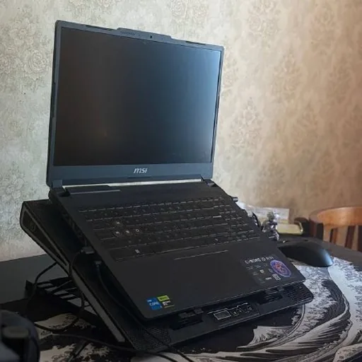 MSI Cyborg 15 A13V