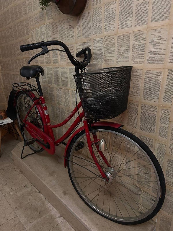 Односкоростной городской велосипед с корзиной и багажником 2