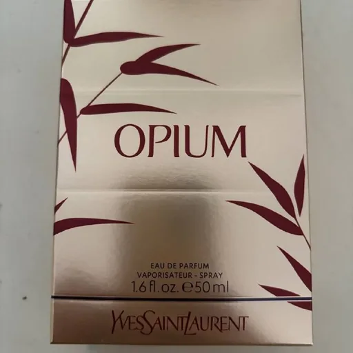 Женский парфюм Opium