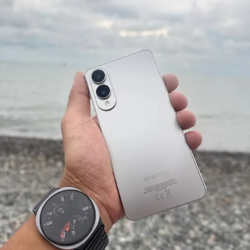 Samsung S25 Edge, Galaxy Watch 8