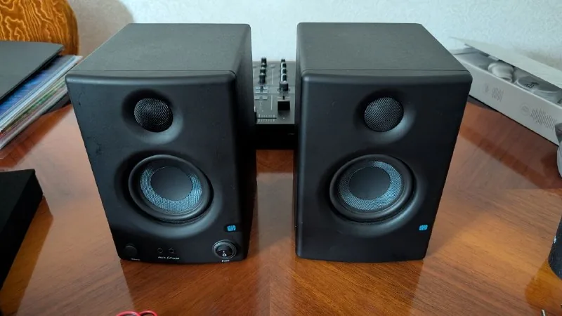 Студийные мониторы PreSonus Eris E3.5 1