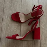 Босоножки Stradivarius 2