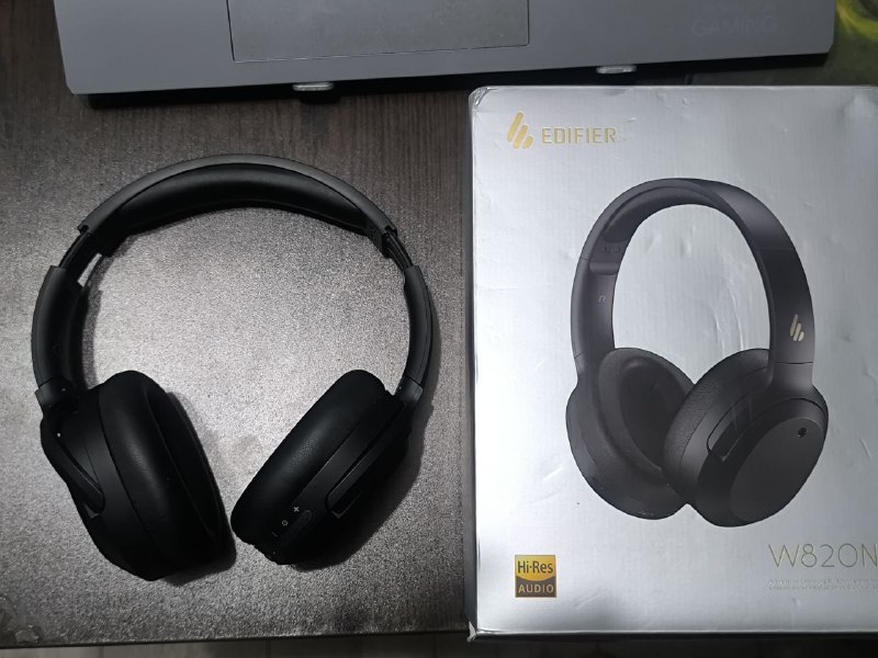 Bluetooth наушники EDIFIER W820NB 2