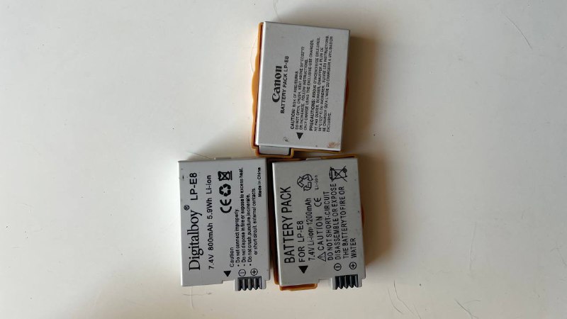 Фотоаппарат Canon 600D с объективами и аксессуарами 2