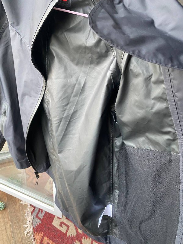 Водонепроницаемая куртка Nike, ветровка Under armour, ветровка forever 21 5