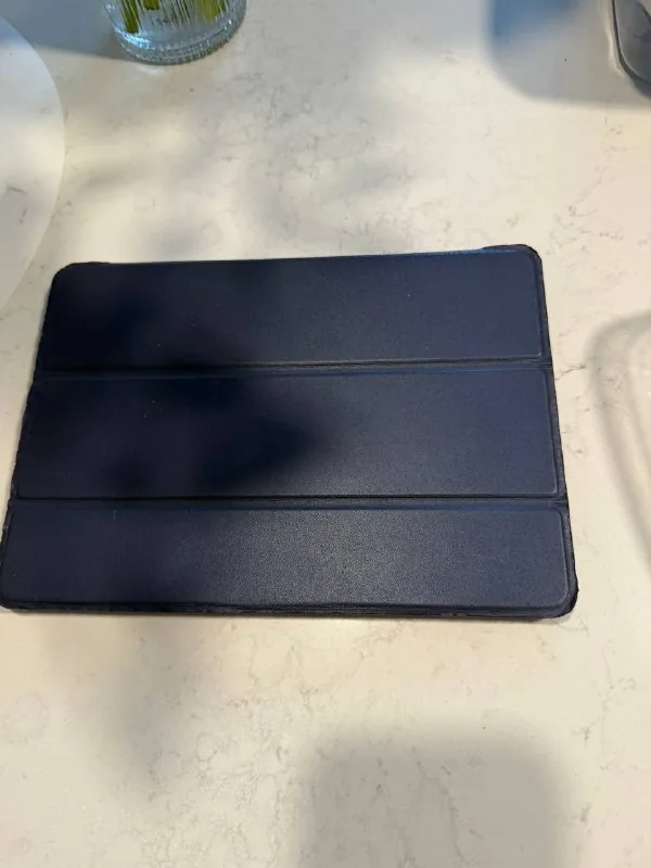 Apple iPad 6th Gen 32GB Wi‑Fi 1