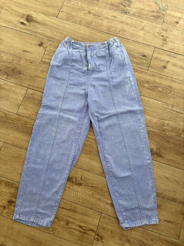 Свитер шерсть, красные брюки Zara, кофты, боди Wolford, белые брюки Zara, джинсы Benetton 6