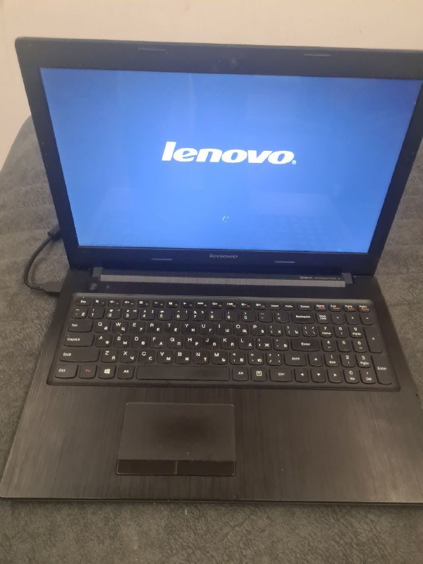 Ноутбук Lenovo 6GB RAM 128GB SSD