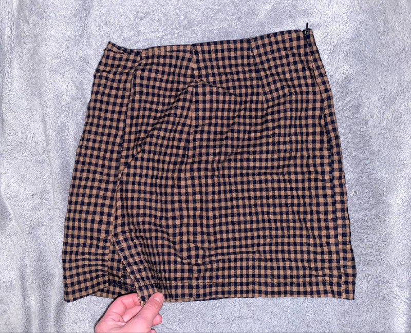 Майка/короткое платье DESIGUAL, юбка-мини CROPP, шарф GUCCI 3