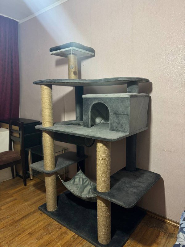 Большой дом для кошки из чистого дерева