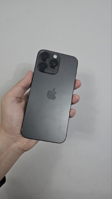 iPhone 15 Pro Max, iPhone 17 Pro Max