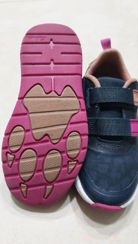 Детские кроссовки размер 27 2