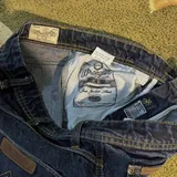 Джинсы Wrangler, Massimo Dutti 3