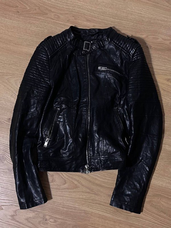 кожанка, майка адидас, thrasher топ, джинсы, сумка studs, брюки винтаж, топ morgan, штаны victoria’s secret, зипка victoria’s secret, джинсовка винтаж