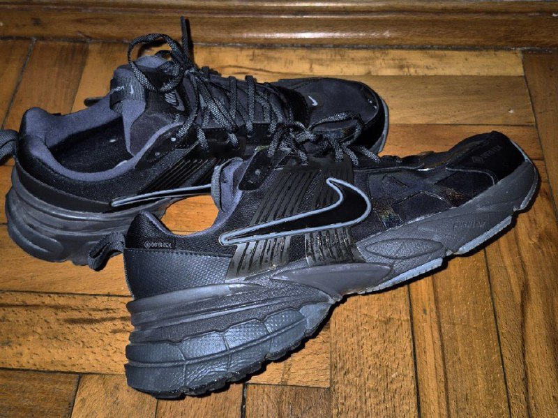 Nike V2k run gore-tex кроссовки, Nike windrunner куртка