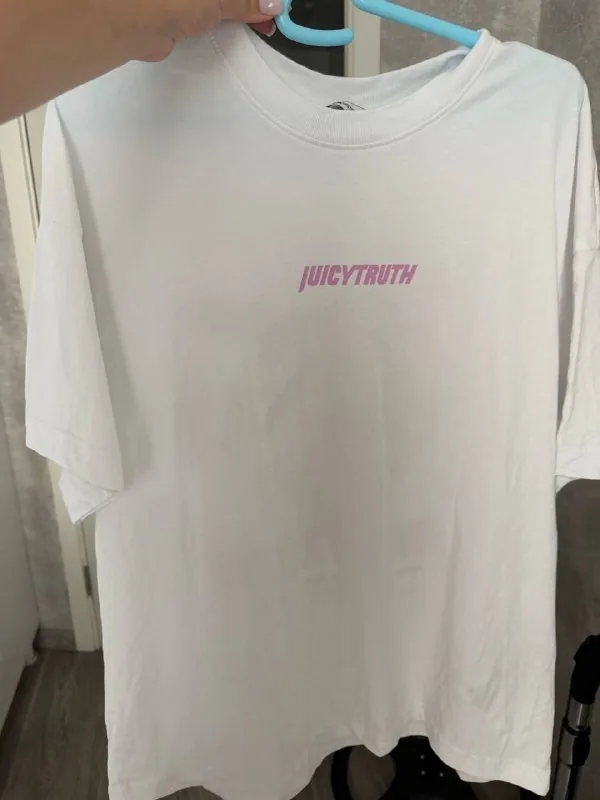 Женская футболка Juicytruth 1