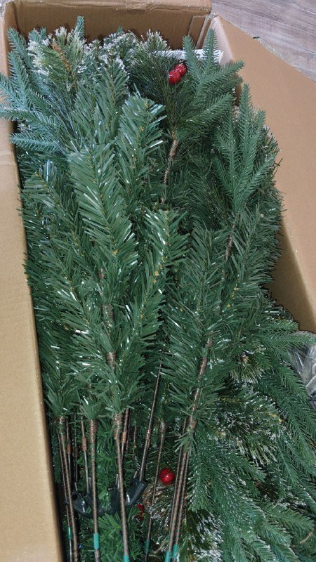 Ёлка искусственная 210 см 4