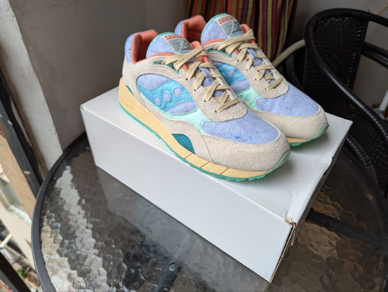 Кроссовки Saucony Shadow 6000