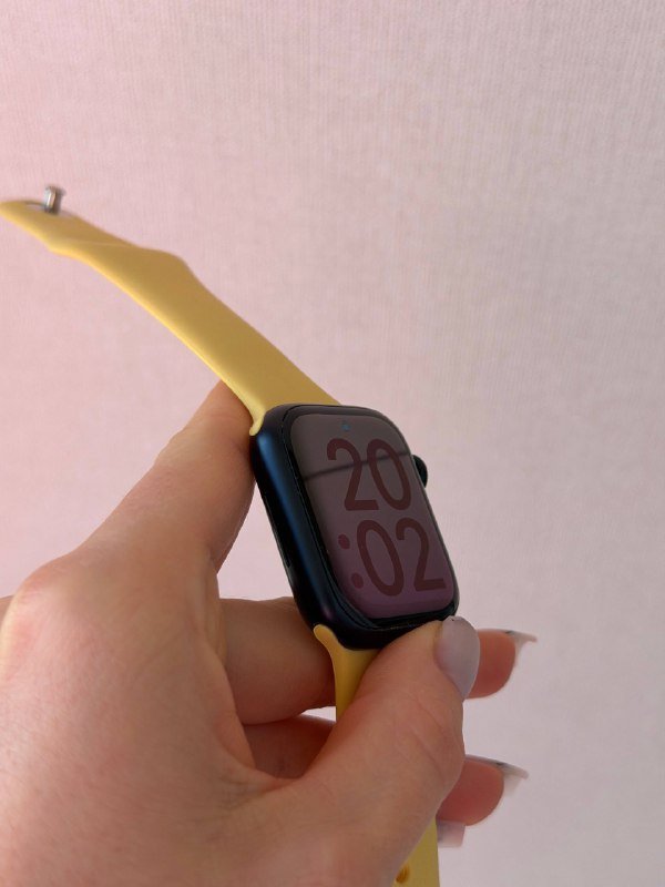 Apple Watch 8 41 с двумя ремешками 2