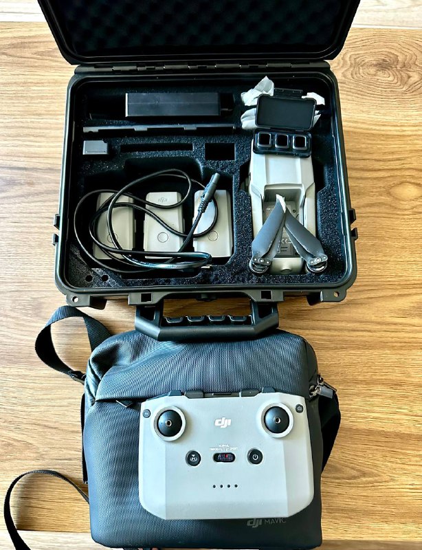 DJI Mavic Air 2 Fly More Combo in excellent condition