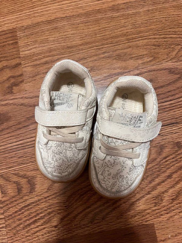 Детские кроссовки и сандалии 5