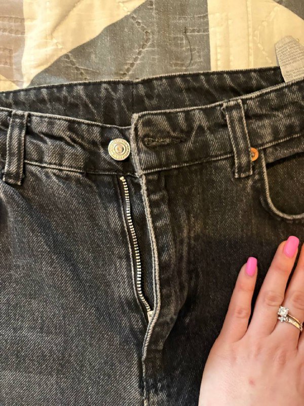 Черные джинсы MOM размер M 3