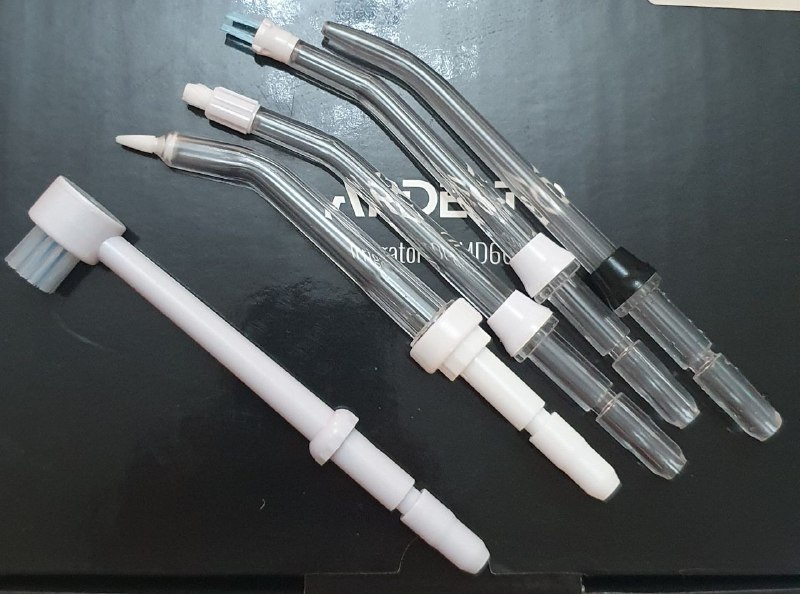 Фен Franko FHD-1052, ирригатор Ardesto OI-MD600W, вешалки плечики, эпилятор Philips Satinelle HP6420/00 3