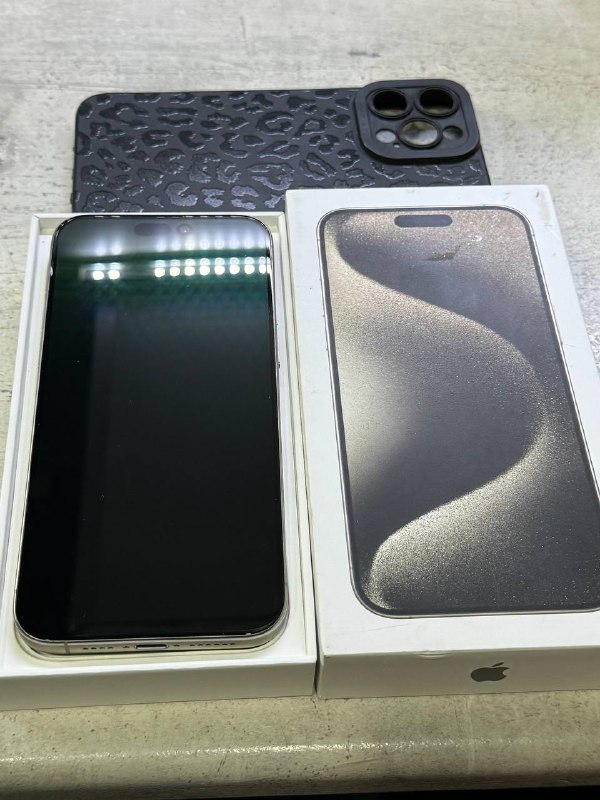 iPhone 15 pro max 256GB 2