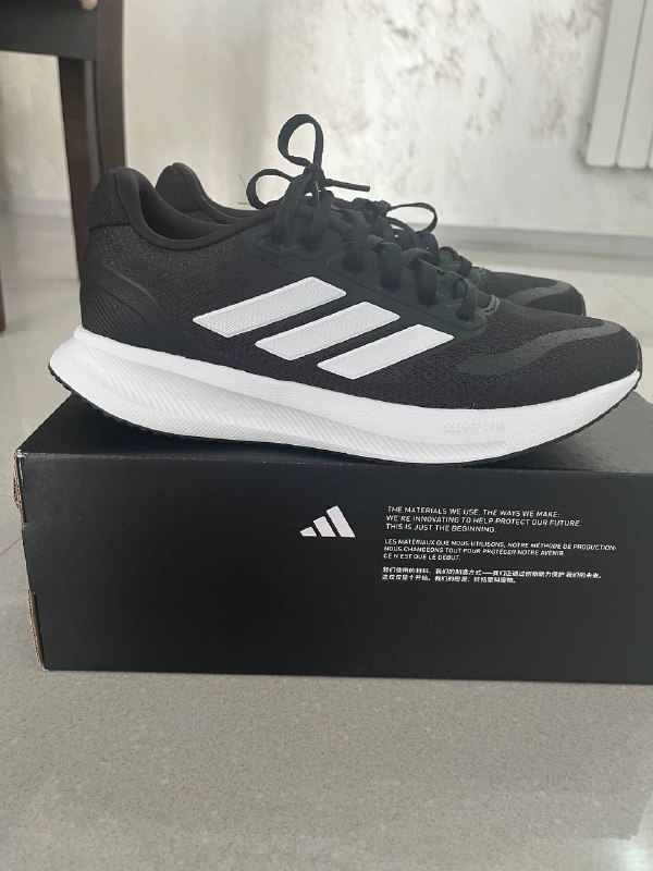 Кроссовки adidas 38 размер женские