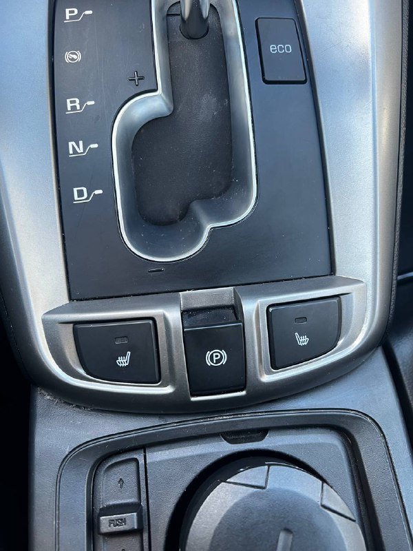 Chevrolet Captiva 2012 LTZ 2.4 бензин автомат AWD 9