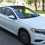 Volkswagen Jetta 1