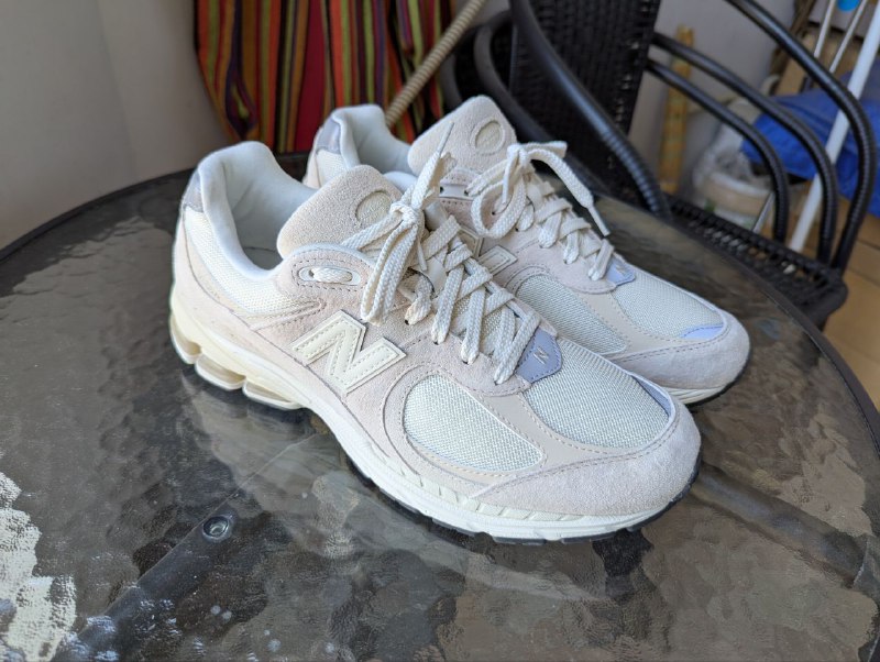Кроссовки New Balance 2002
