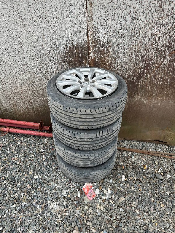 Колеса Lexus R17 225/45 в сборе 4шт. 2