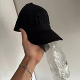 Холодный крипто-кошелёк, кепка Dsquared2 ICON, Hugo Boss Bottled 3