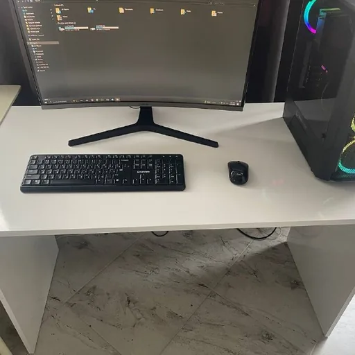 Изогнутый монитор Samsung 27 C27R500FHP