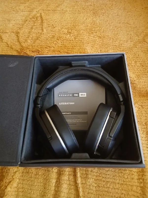 Беспроводные наушники Turtle Beach Stealth 700 Gen 2 1