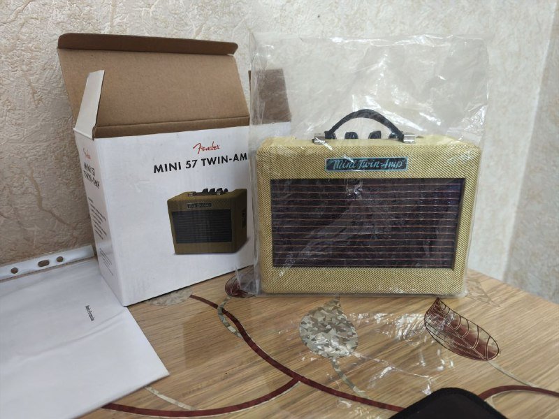 Комбоусилитель Fender mini 57 twin amp