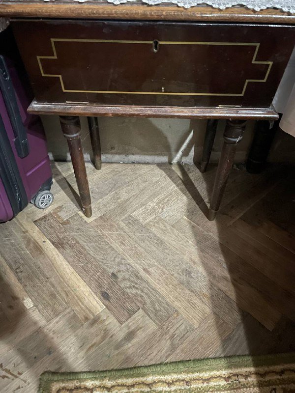 шкаф с зеркалом и комод