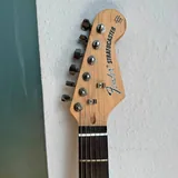 Fender Stratocaster, усилитель Behringer TG-30 4