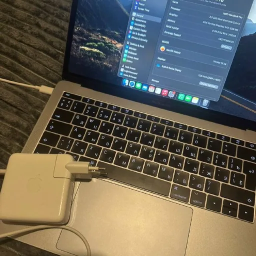 MacBook Pro 256gb