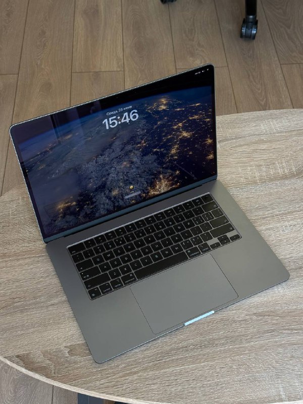 MacBook Air 15” M3 Space Gray 8/512