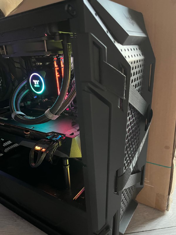 Компьютер с видеокартой Gigabyte Radeon RX 6800 XT 2