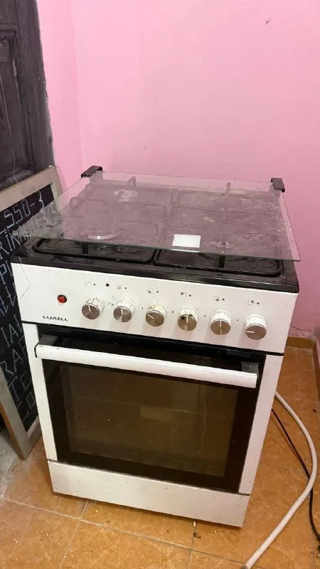 Газовая плита с духовкой 1
